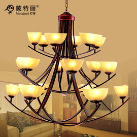 ครีม Shade ชี้ลง Wrought Iron Chandelier 3 ชั้น 18 หัวสำหรับวิลล่า