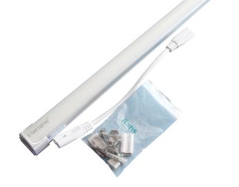 20 วัตต์ 2ft ประหยัดพลังงาน T5 หลอดไฟ LED สำหรับตกแต่งพาณิชย์ 1500 ~ 1700Lm