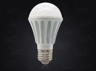 ร่มสีขาวธรรมชาติ E27 7 วัตต์ LED ลูกโลกหลอดไฟ AC 85V - 265V -40 ~ 50 ℃
