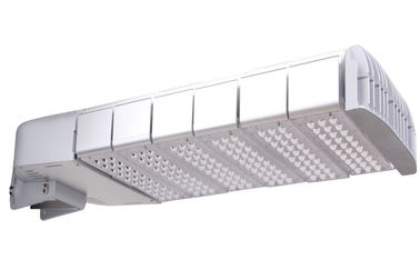 270 วัตต์กลางแจ้งไฟ LED ถนนอลูมิเนียมที่อยู่อาศัยผ่าน CE ROHS FCC รายการ