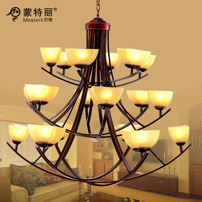 ครีม Shade ชี้ลง Wrought Iron Chandelier 3 ชั้น 18 หัวสำหรับวิลล่า
