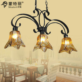 3 ไฟตกแต่ง Wrought Iron Chandelier ย้อนยุคและสไตล์ดั้งเดิม