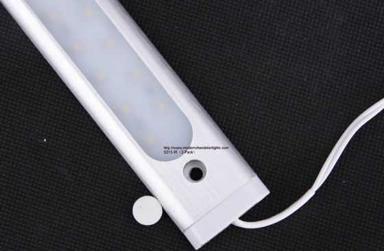 IR เซนเซอร์สวิทช์แรก LED โคมไฟสตริปสำหรับเฟอร์นิเจอร์