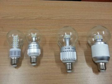 อลูมิเนียม + กระจกหน้าแรกหลอดไฟ LED 9W 360 องศากับมุมยิงแสง