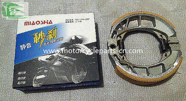 Piaggio ไต้ฝุ่น 125 RA1 อลูมิเนียมด้านหลังเบรกรองเท้า Piaggio อะไหล่รถจักรยานยนต์ 110 * 25 เบรครองเท้าสีเทา