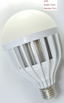 โรงงานสูง Lumen 12W 1150LM IP45 เอพิสตาพลาสติกที่อยู่อาศัย LED หลอดไฟลูกโลก