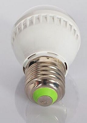 โรงงานสูง Lumen 12W 1150LM IP45 เอพิสตาพลาสติกที่อยู่อาศัย LED หลอดไฟลูกโลก