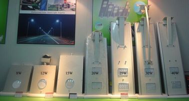 IP65 30W แบบบูรณาเย็นสีขาว LED กลางแจ้งไฟถนนพลังงานแสงอาทิตย์ไฟ LED ถนน