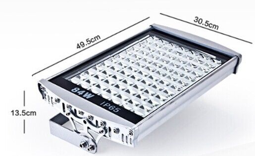 142 W 13500lm วอร์มไวท์ไฟถนนโคมไฟ IP65 กีฬาเขต