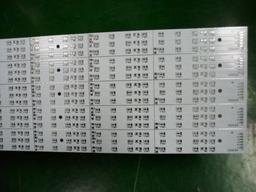 เครื่องใช้ไฟฟ้า 1.6mm รอบไฟ LED อลูมิเนียม PCB สำหรับ LED กลางแจ้งโคมไฟถนน